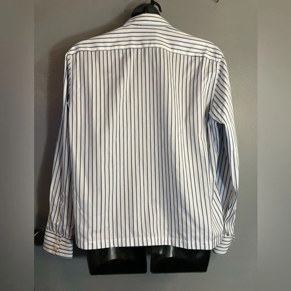 Banana Republic blue/white stripes button up shirt